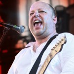 2005Pixies02AW220312