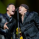 20121017-bruce-springsteen-little-steven-600x-1350486497