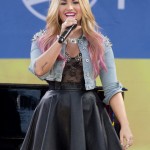 Demi Lovato-JTM-061703
