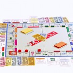 Monopoly_board_on_white_bg