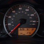 yaris-speedometer-660