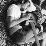 Kurt Cobain sleeps with his guitar