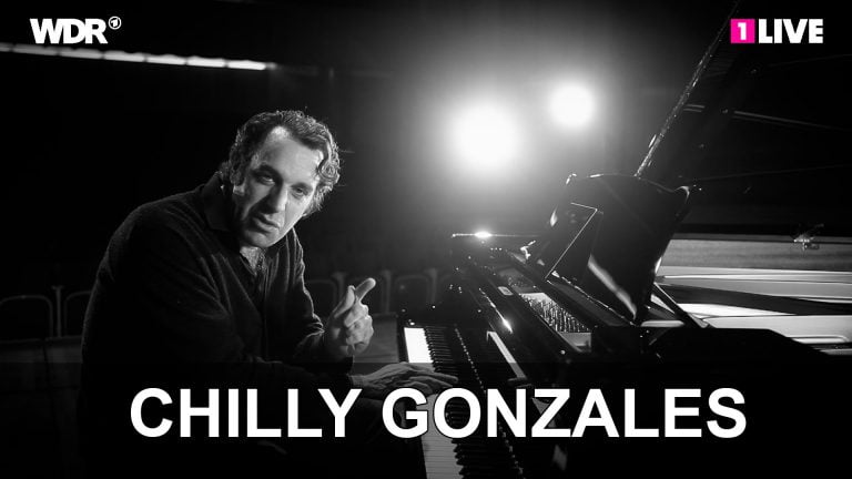 Chilly Gonzales deconstructs Taylor Swift