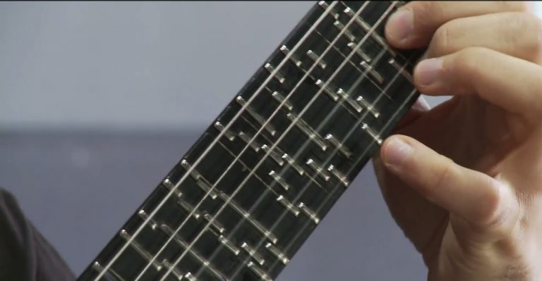 Video: This microtonal guitar could change music forever