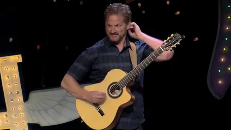 Comedian Tim Hawkins Has A Funny Guitar Meltdown Onstage