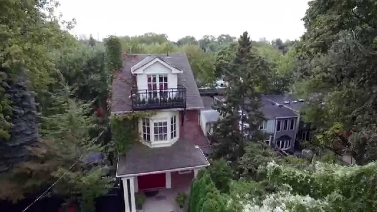Gord Downie of The Tragically Hip sold his house – take a peek inside