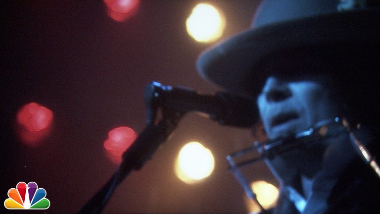 Jimmy Fallon Does An Astounding Impression of Bob Dylan Performing Drake’s ‘Hotline Bling’