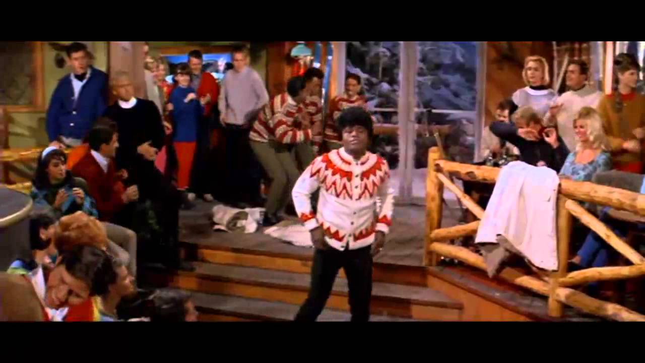 James Brown Performance In This Cabin Is The Greatest Thing You’ll See All Winter. Heh!