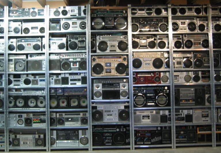 400 vintage boom boxes go on sale for $20K