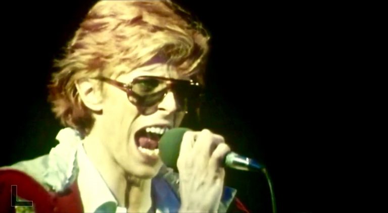 Watch Rare Live Footage From David Bowie’s Diamond Dogs Tour In 1974