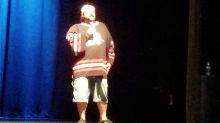 Kevin Smith Responds To Person Critiquing His Film