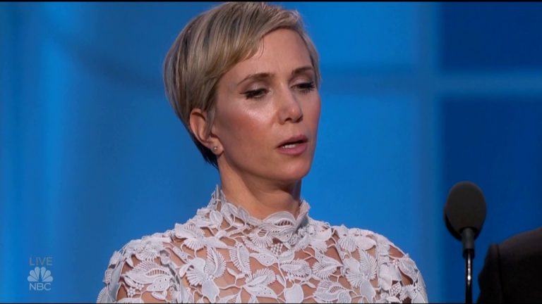 Kristen Wiig And Steve Carell Had The Funniest Skit At The Golden Globes