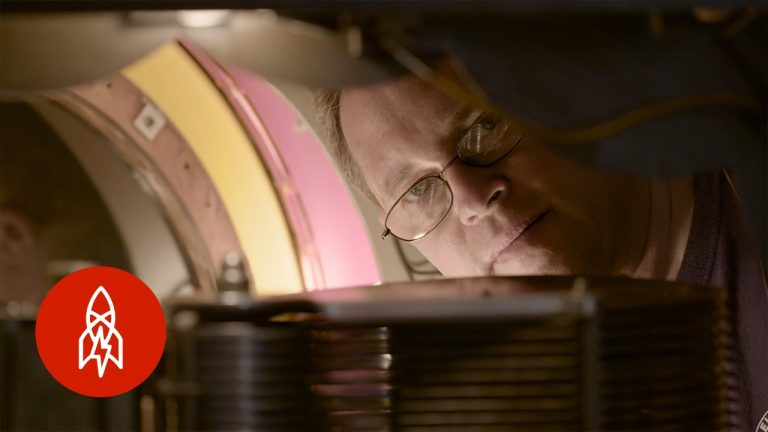 Meet One Of The Last Jukebox Repairman Around