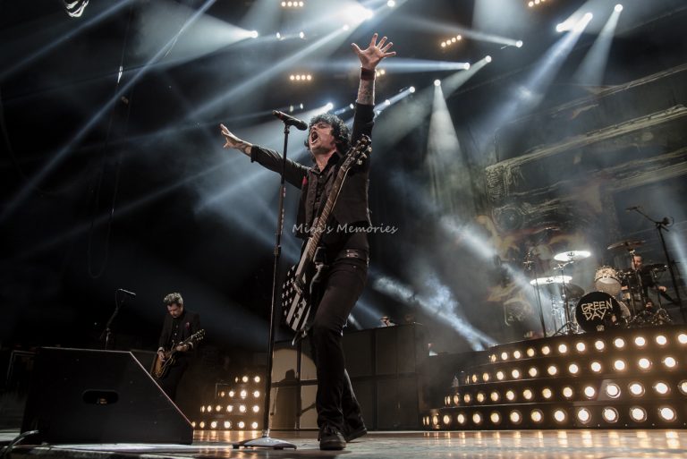 Photo Gallery: Green Day with Catfish and the Bottlemen at Toronto’s Budweiser Stage