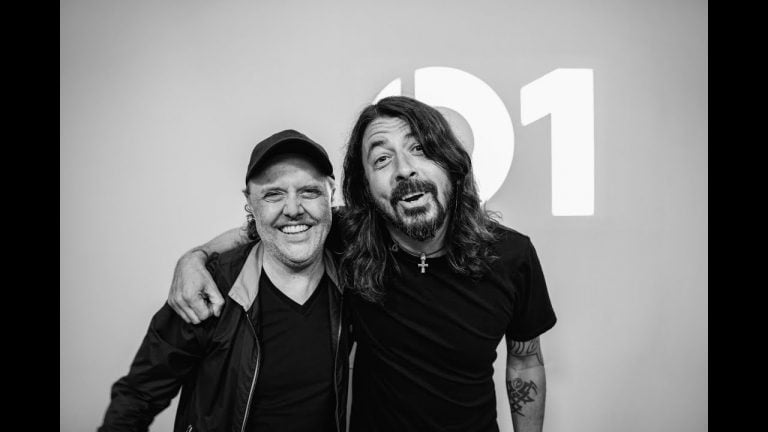 It’s Electric! Dave Grohl meets Lars Ulrich on Beats 1