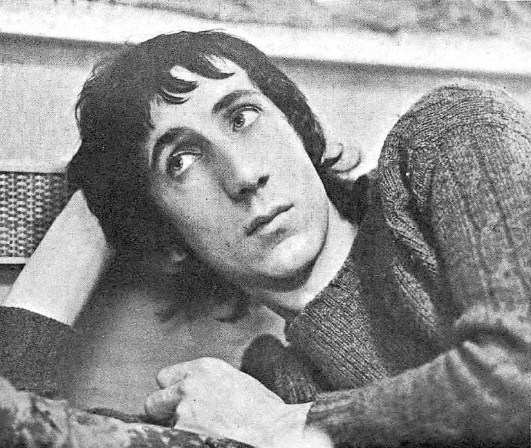 Watch A Young Pete Townshend Basically Playing Himself In 1968 Art-School Film