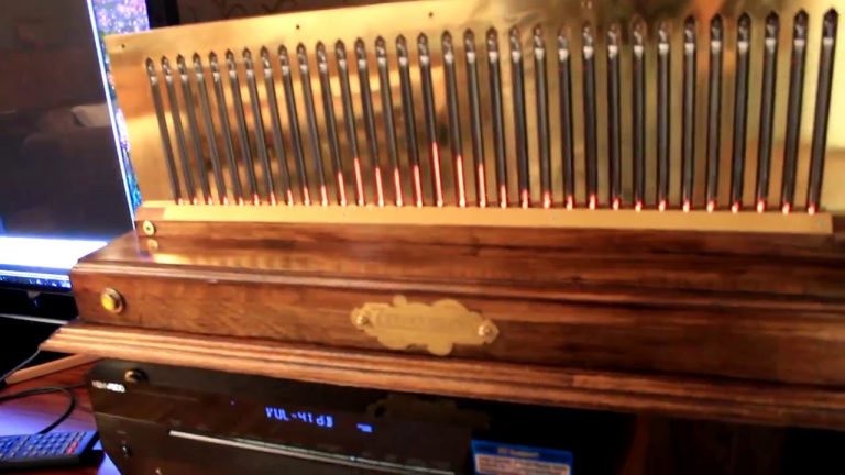 Nixie Tube Spectrum Visualizer Has Over 1400 Components