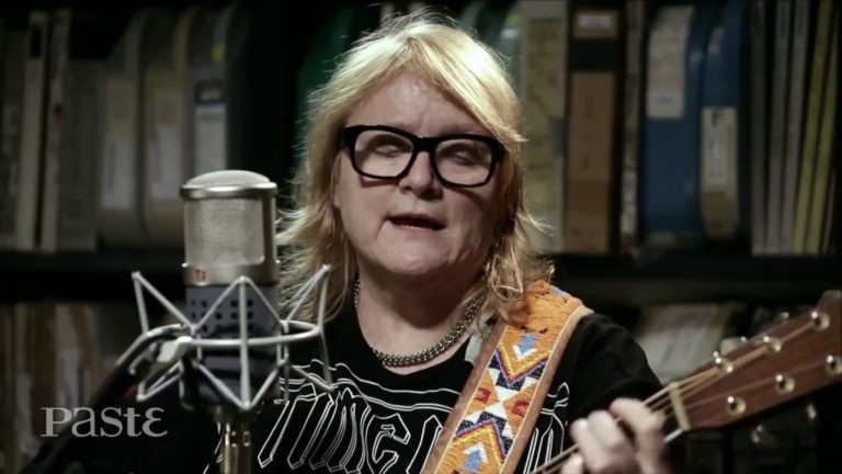 Emily Saliers live at Paste Studio NYC