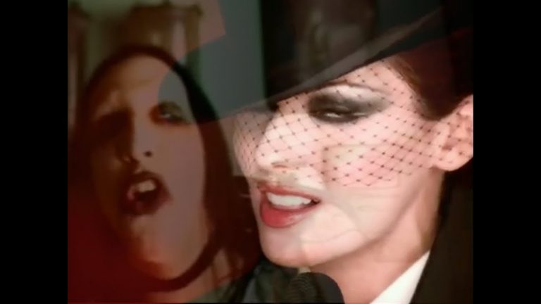 DJ Cummerbund Mashes Shania Twain and Marilyn Manson To Full Effect