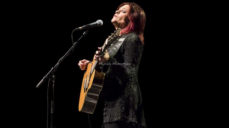 Photo Gallery: Rosanne Cash at St. Catharines FirstOntario Performing Arts Centre