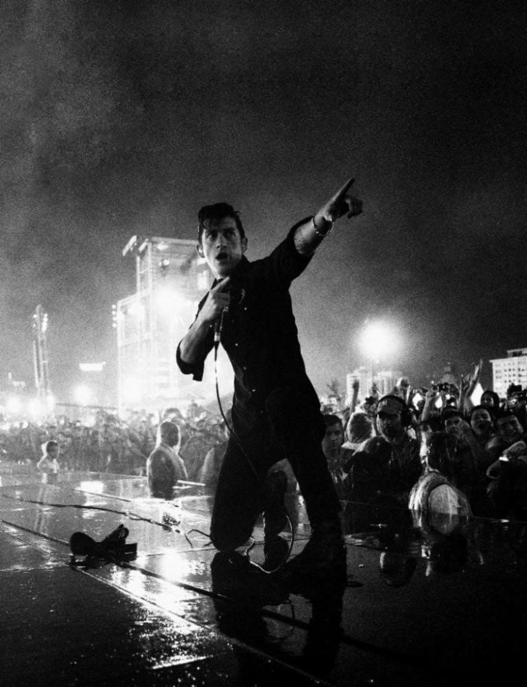 Arctic Monkeys Announce North American Tour Dates