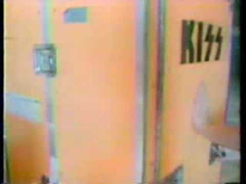 3-2-1 Contact segment featuring how a KISS show is put together, 1979