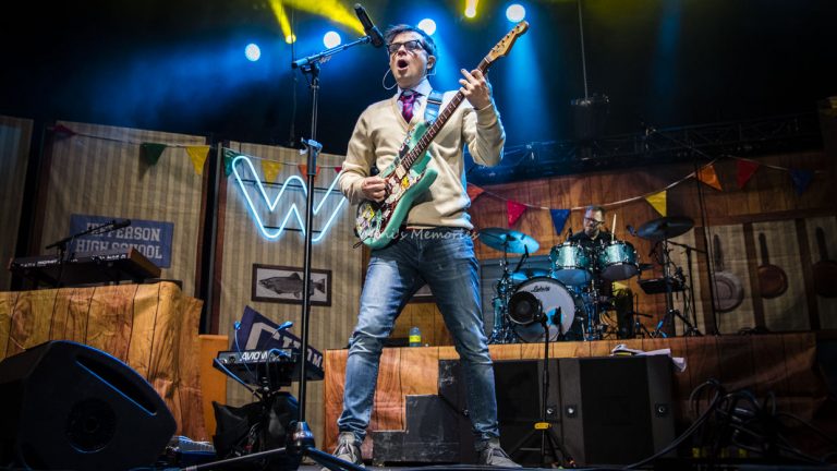 Photo Gallery: Weezer with Pixies at Toronto’s Budweiser Stage