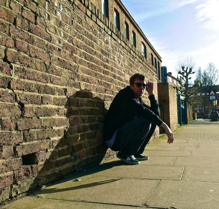 Graham Coxon Announces His First-Ever North American One-Man Shows