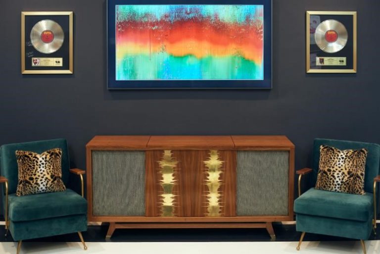 Frank Zappa Estate Teams With Luno On Limited Edition Record Console