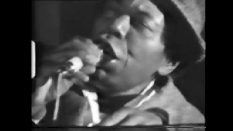 Very rare footage of bebop/scat pioneer Babs Gonzales performing live in 1979