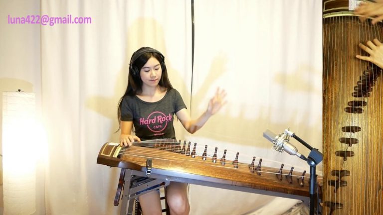 An Electric Gayageum Cover Of Edwyn Collin’s ‘A Girl Like You’