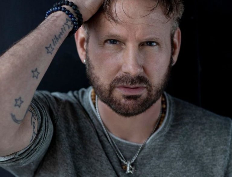 Corey Hart to be inducted into Canadian Music Hall of Fame