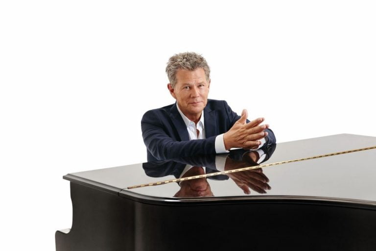 David Foster to receive Humanitarian Award at the 2019 JUNO Awards