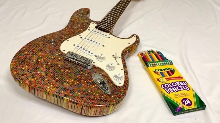 Here’s how to make a guitar from pencils