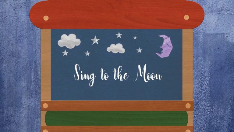 Darrelle London is back with a brand new video for her single, “Sing To The Moon”