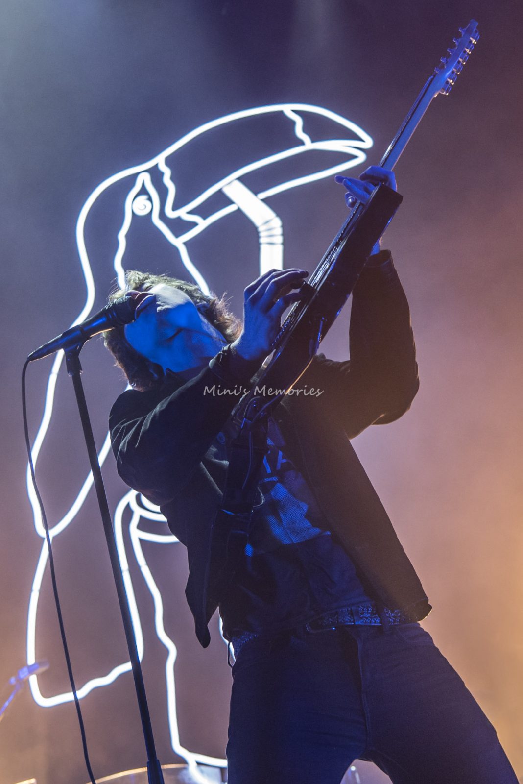 Photo Gallery Catfish and the Bottlemen with The Worn Flints at