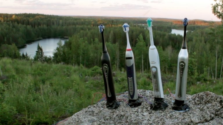 Finlandia Hymn on 4 Electric Toothbrushes