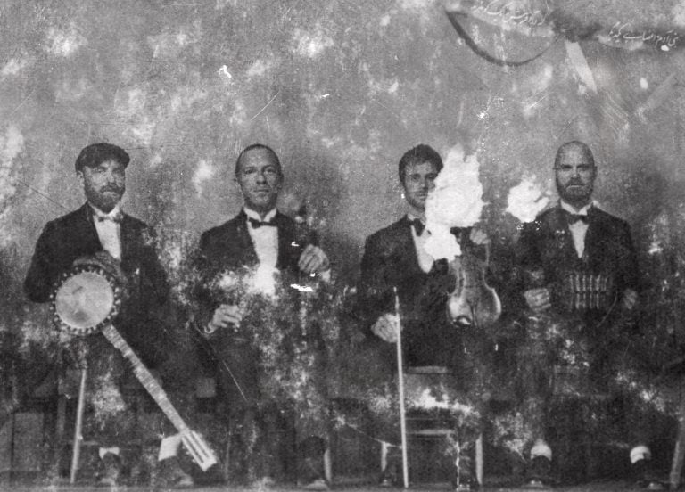 Coldplay Release Two New Tracks “Daddy” and “Champion Of The World”