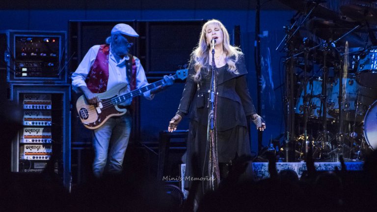 Photo Gallery:  Fleetwood Mac at Toronto’s Scotiabank Arena