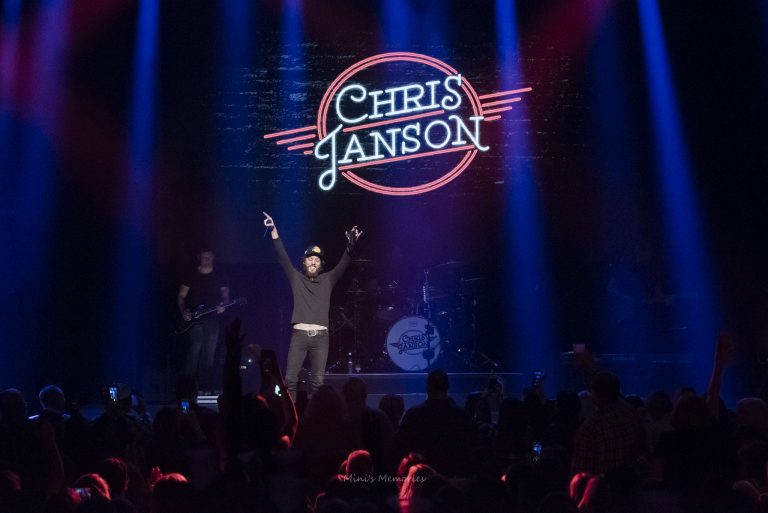 Photo Gallery: Chris Janson at Niagara Falls’ Fallsview Casino