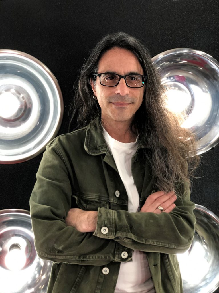 1-minute tip for artists : Radio