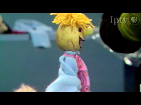 Perfect For RIGHT NOW: Jim Henson Demonstrates How to Make Your Own Puppets