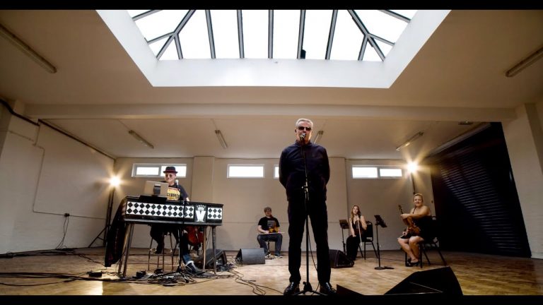 Madness – 2 Of Them – Performs With A String Quartet For “London Lock Up”
