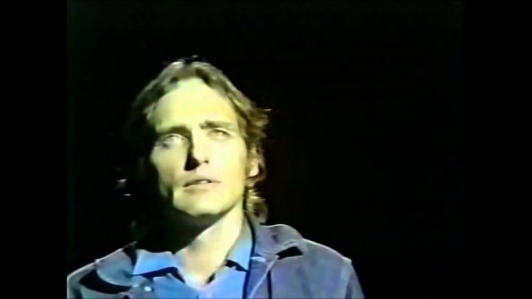 Dennis Hopper recites Rudyard Kipling’s poem ‘If’ on The Johnny Cash Show, 1970