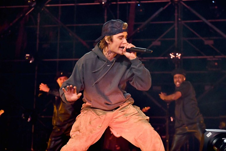 Justin Bieber ‘Breaks The Internet’ With Massive Global Livestream Concert
