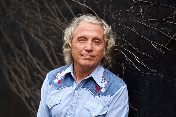 Folk Troubadour JAMES GORDON Finds Inspiration in Being Housebound for His 40th (!!!) Album, When I Stayed Home