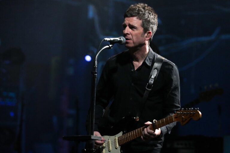 AXS TV Presents US Premiere of Music Doc “Noel Gallagher – Out of the Now” on December 8