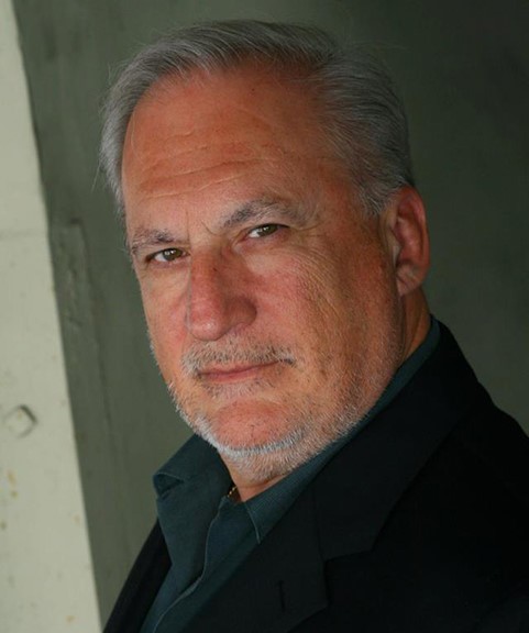 Canadian Actor, Performer & Singer-Songwriter Paul Saunders Channels ‘70s-Era Musical Sunshine with “Afternoon Café”