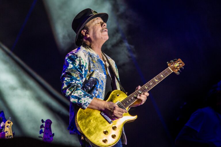 Carlos Santana Announces ‘Blessings and Miracles’ Tour