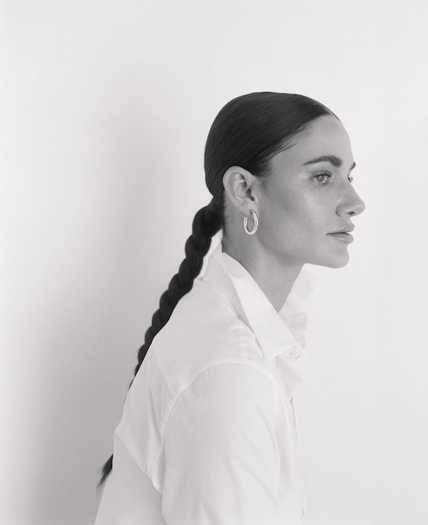 Acclaimed Singer And Producer Niia’s Ambient Album Offair: Mouthful Of Salt Due Out April 8 On Offair Records